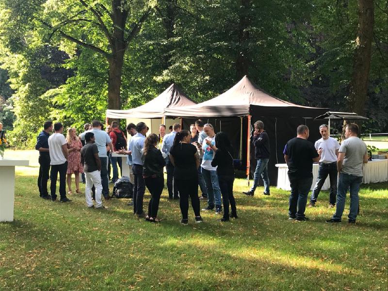 Linux engineers at a BBQ